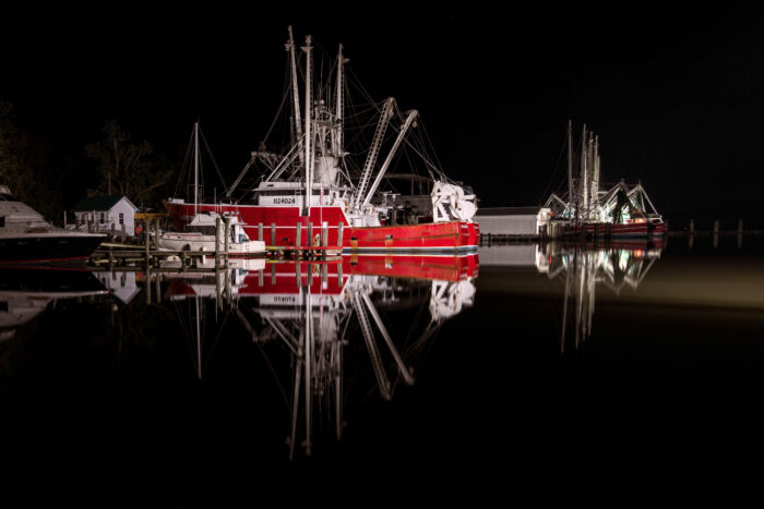 Red Trawler 11oz coffee mug - Image 4