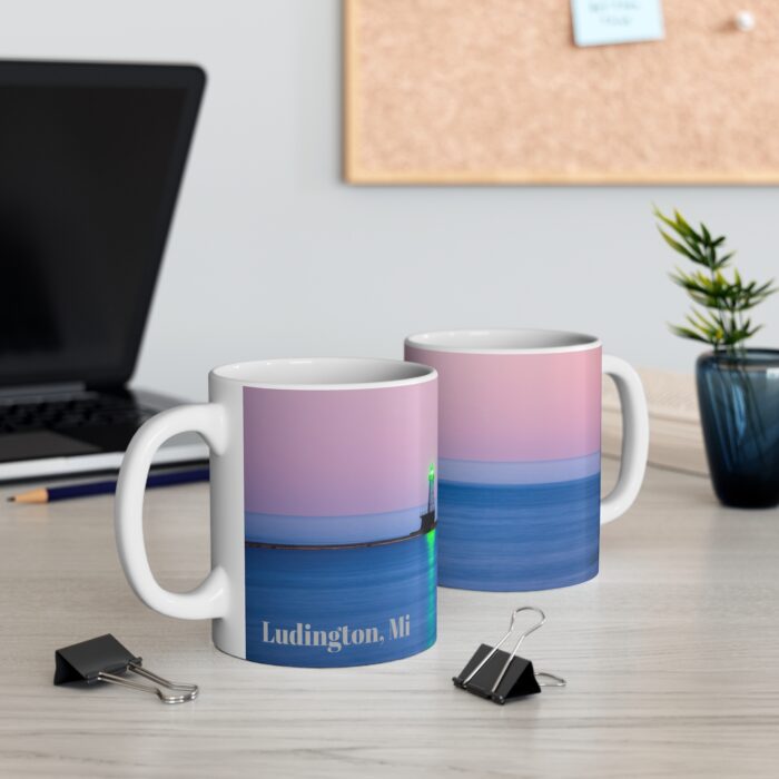 Emerald Beacon 11oz coffee mug - Image 3