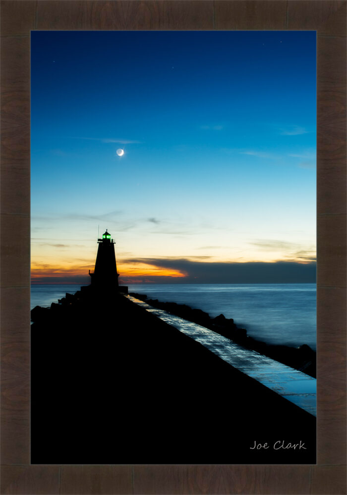 Harbor Moon - Image 2